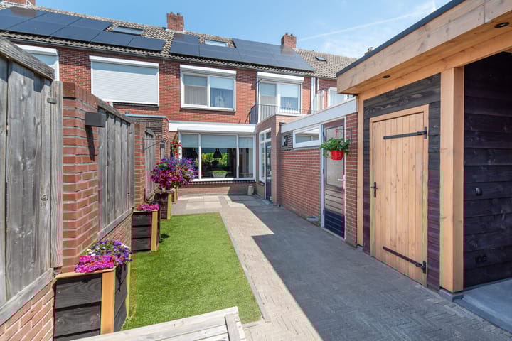 Foto 42 van Graaf Willem Lodewijkstraat 26