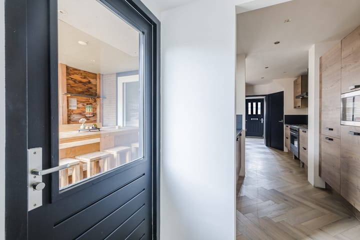 Foto 15 van Molenstraat 169