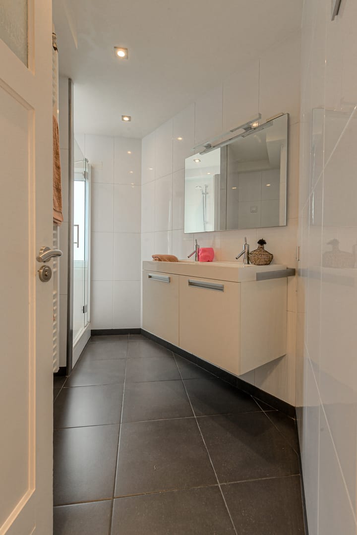 Foto 17 van Graaf Engelbertlaan 19-C