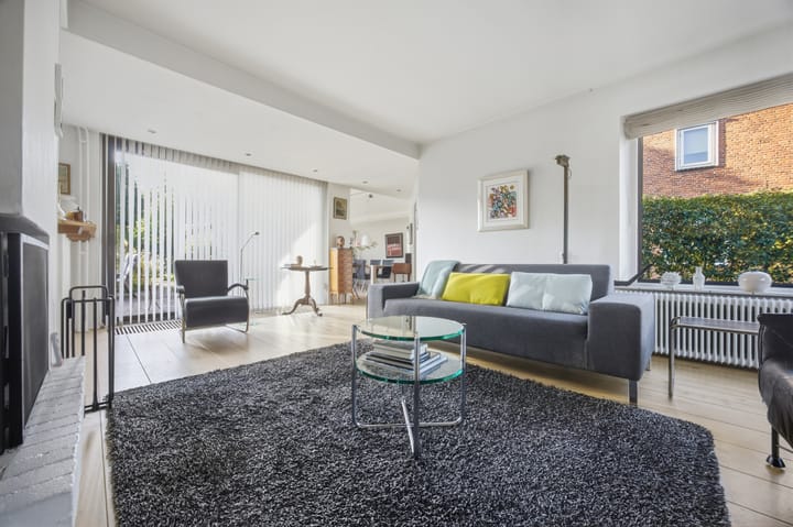 Photo 2 of Torenlaan 12