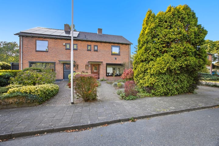 Photo 6 of Torenlaan 12