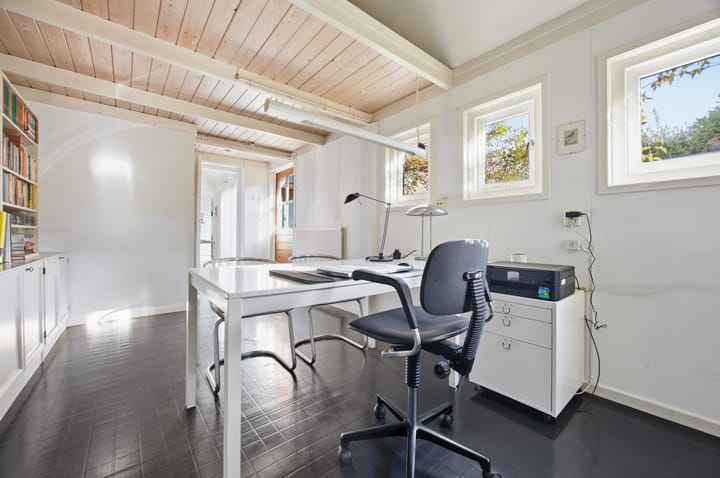 Photo 22 of Torenlaan 12