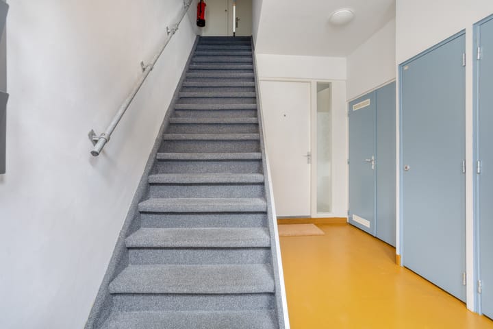 Photo 3 of Tongersestraat 47-C