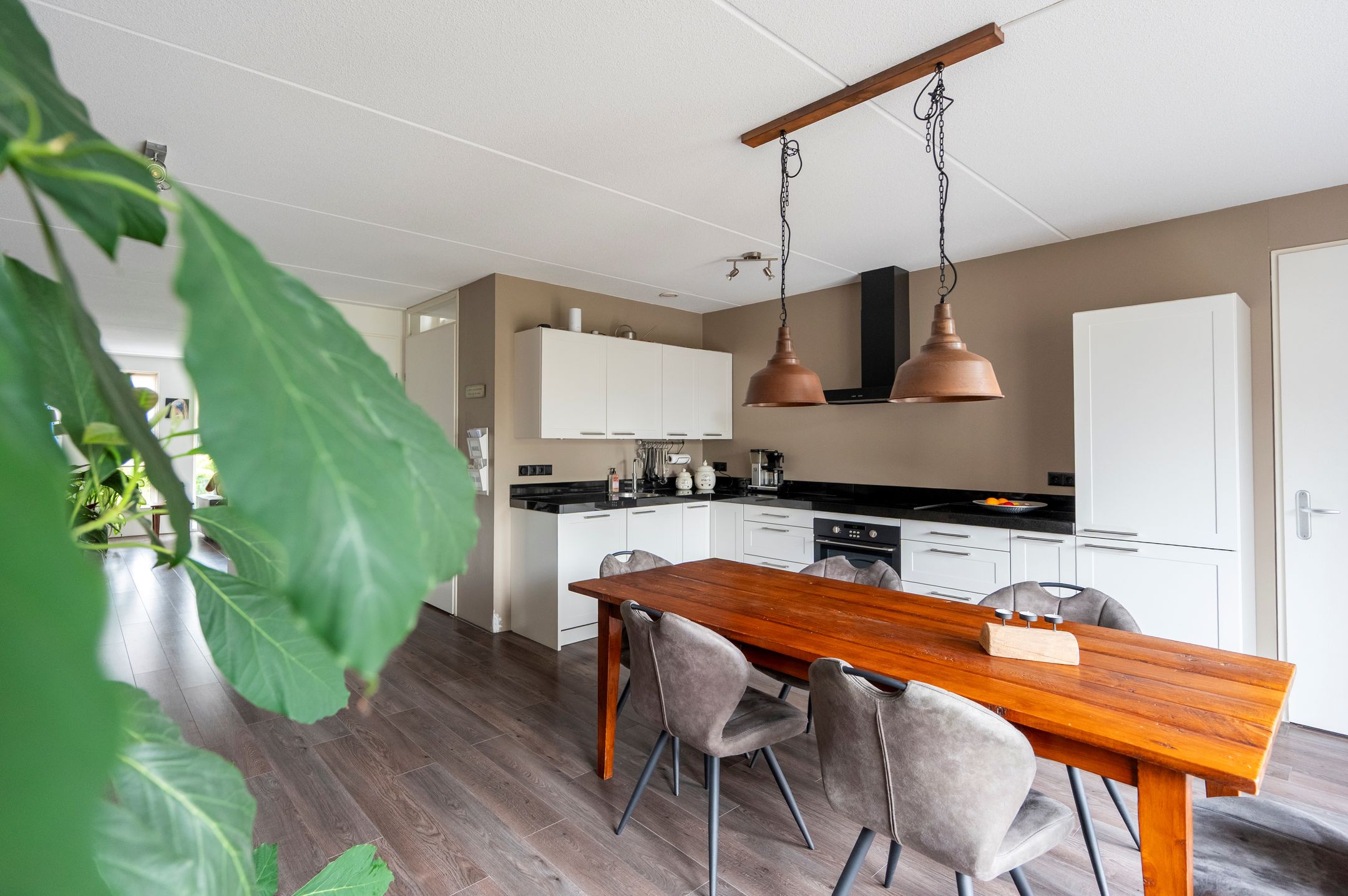 Foto 12 van Catrijn Epessingel 4