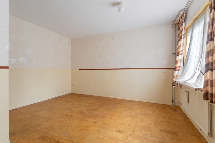 Foto 15 van Tilburgweg 1