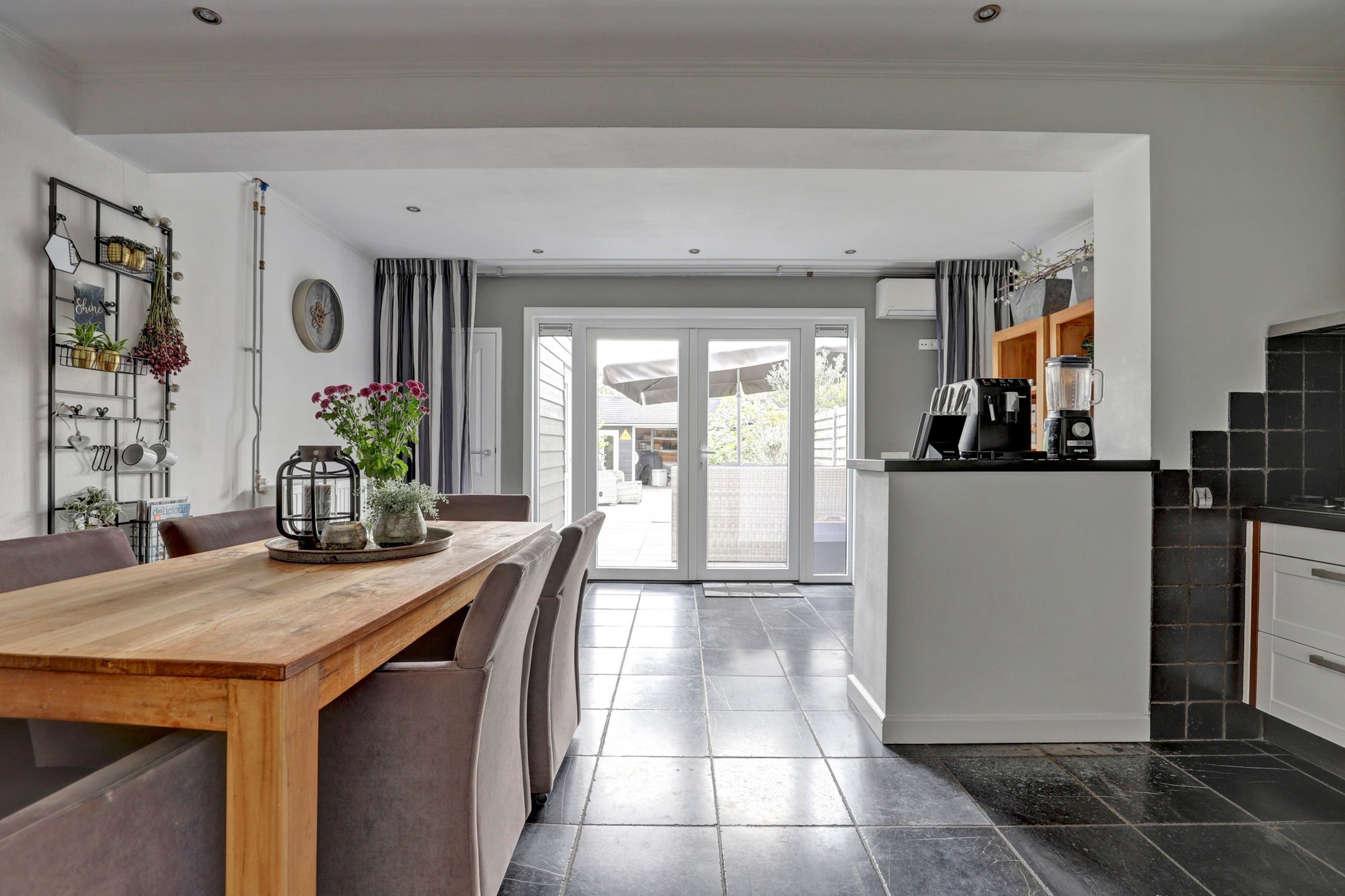 Photo 9 of Heernisseweg 57