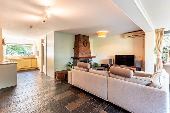 Foto 11 van Bongerd 164