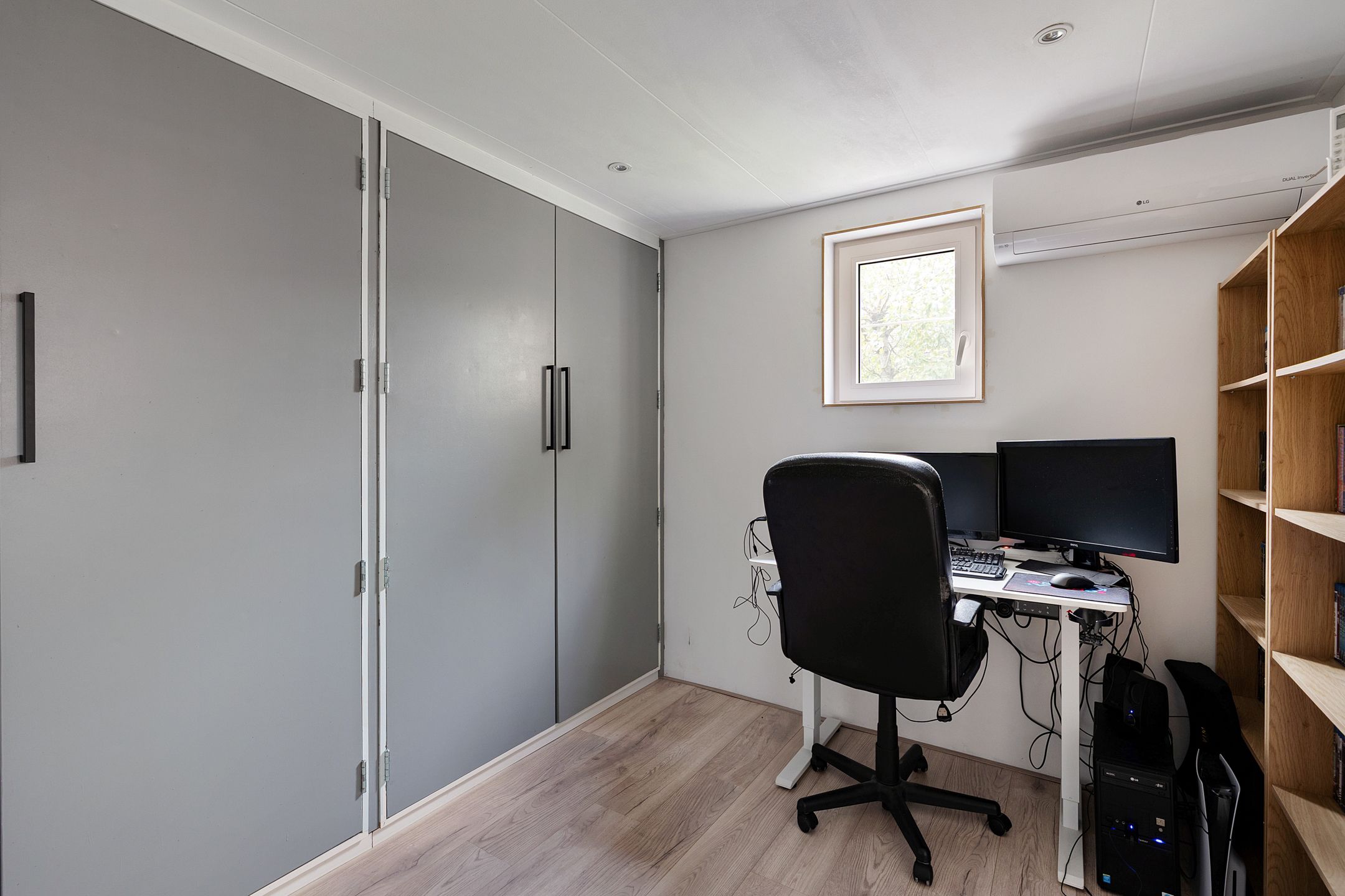 Photo 18 of Nije Broek 7