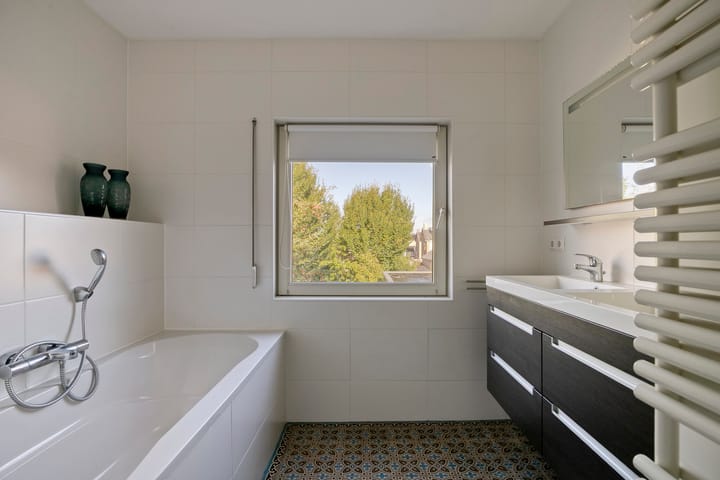 Photo 4 of Wernhoutseweg 30