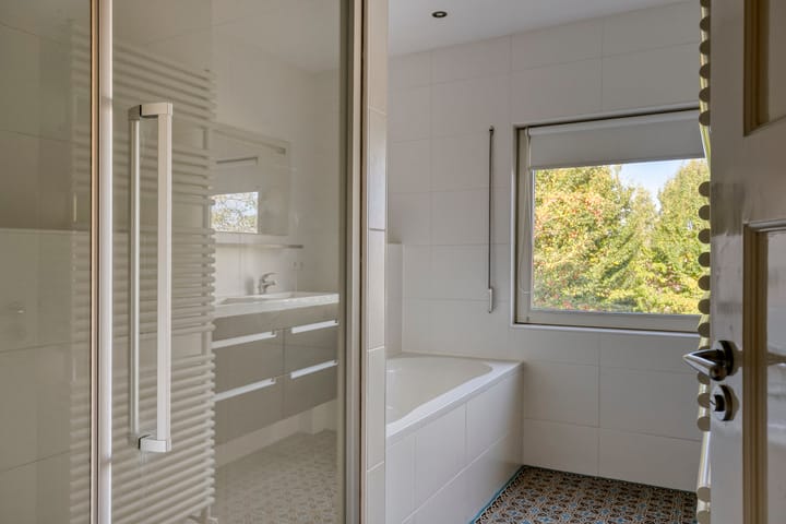 Photo 34 of Wernhoutseweg 30