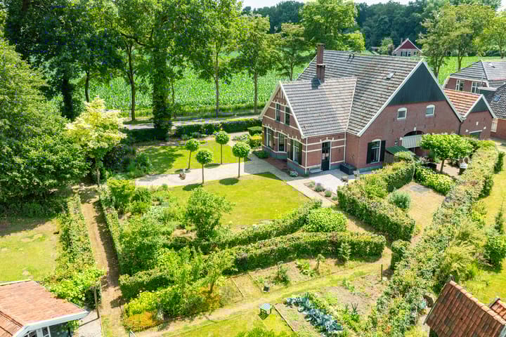 Photo 10 of Wooldseweg 66-A