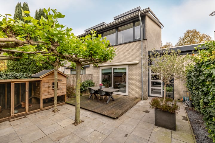 Photo 8 of Madura 26