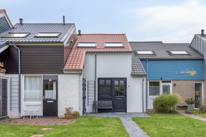 Photo 4 of Strand 34