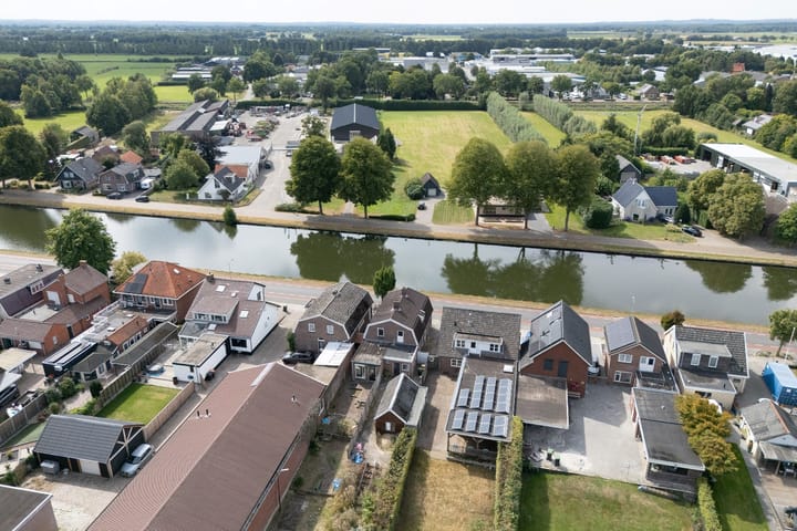 Foto 2 van Vriezenveenseweg 31