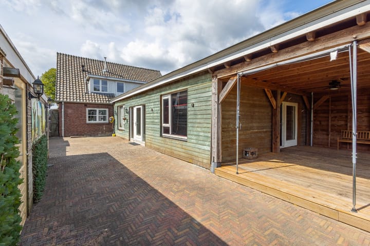 Foto 37 van Vriezenveenseweg 31