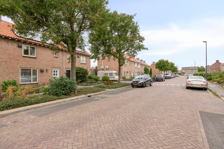 Foto 30 van Rendierstraat 25