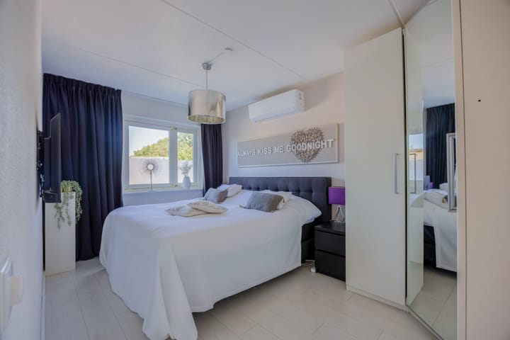 Foto 20 van Aronskelk 51