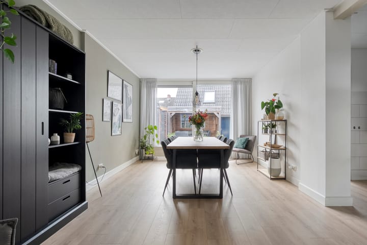 Foto 13 van Bachplein 29