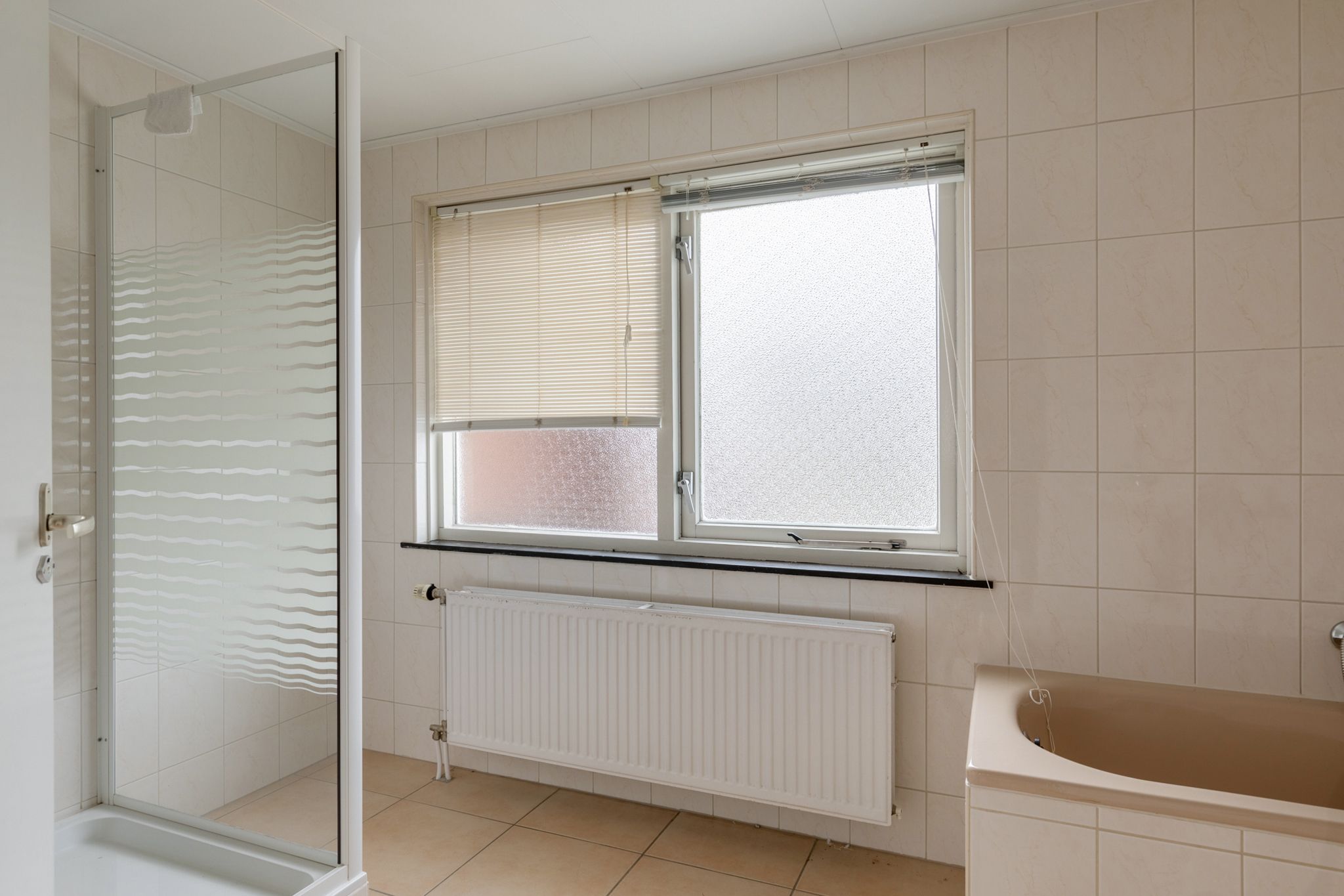 Foto 24 van Entingestraat 9