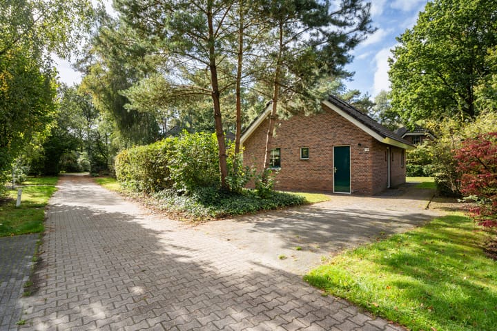 Photo 2 of Hof van Halenweg 2-37