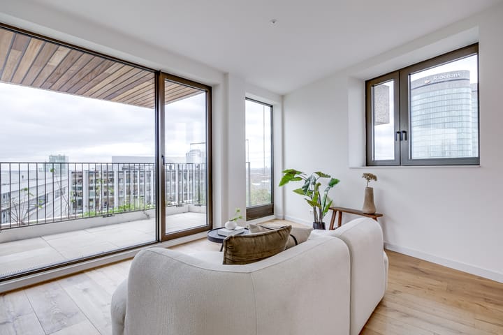 Foto 10 van Hoola van Nootenstraat 283