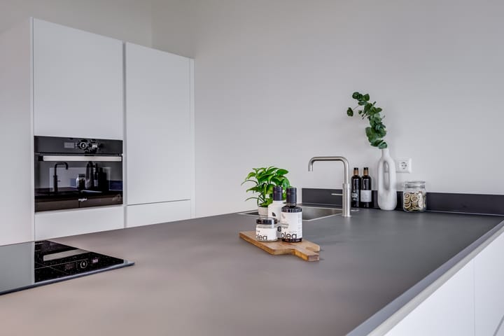 Foto 20 van Hoola van Nootenstraat 283