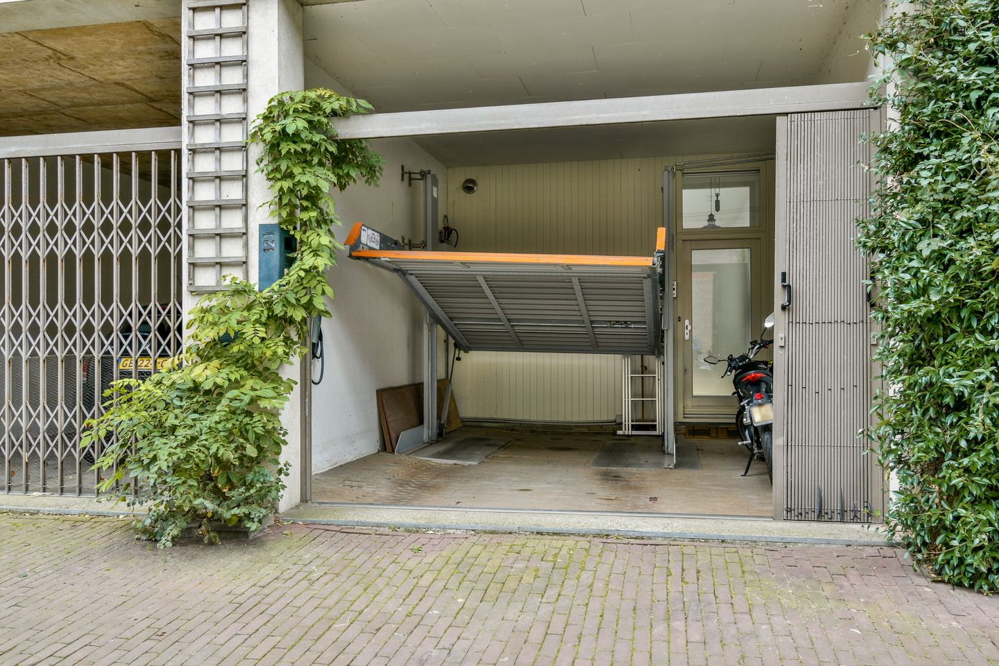 Foto 5 van Lampenistenstraat 121