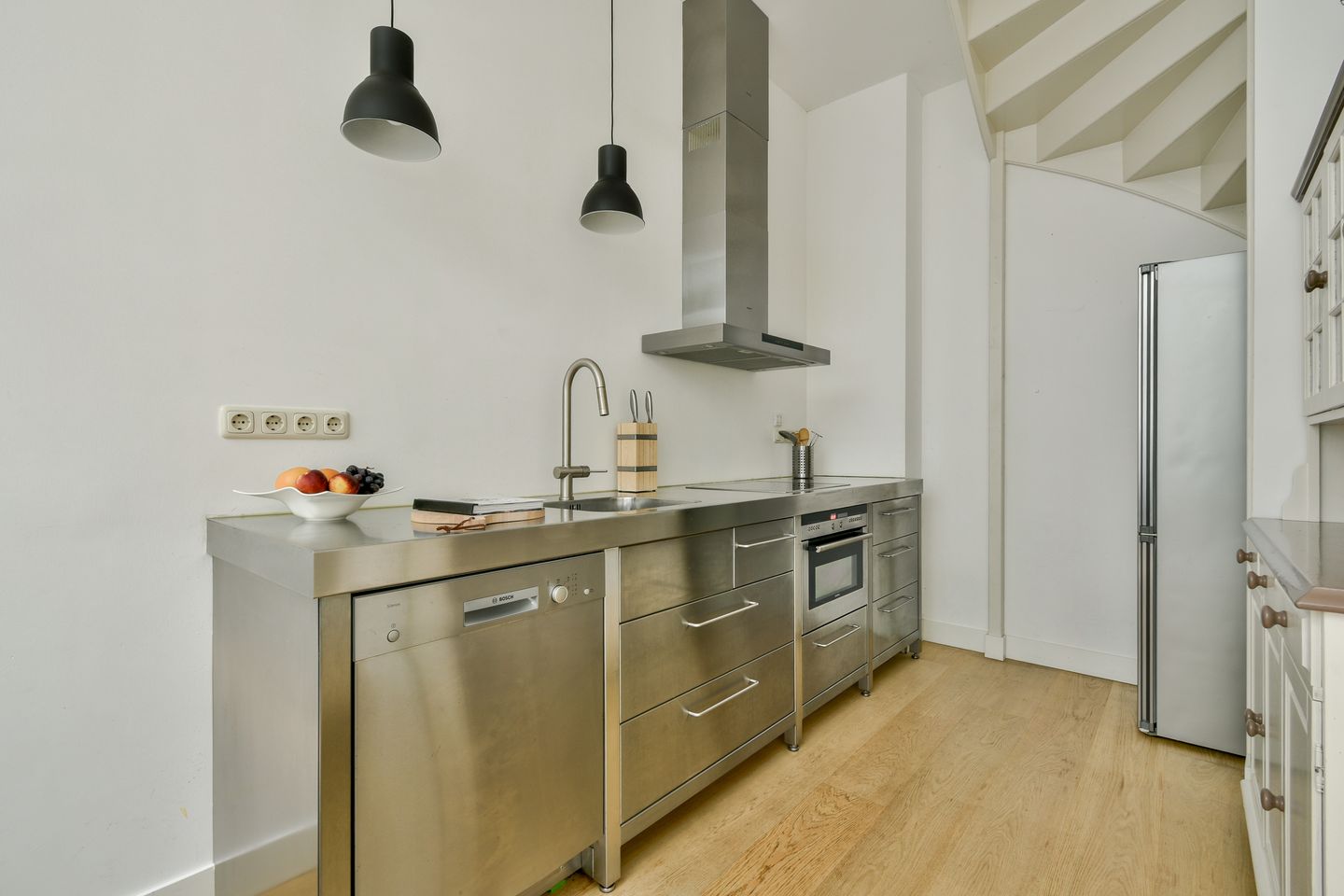 Foto 10 van Lampenistenstraat 121