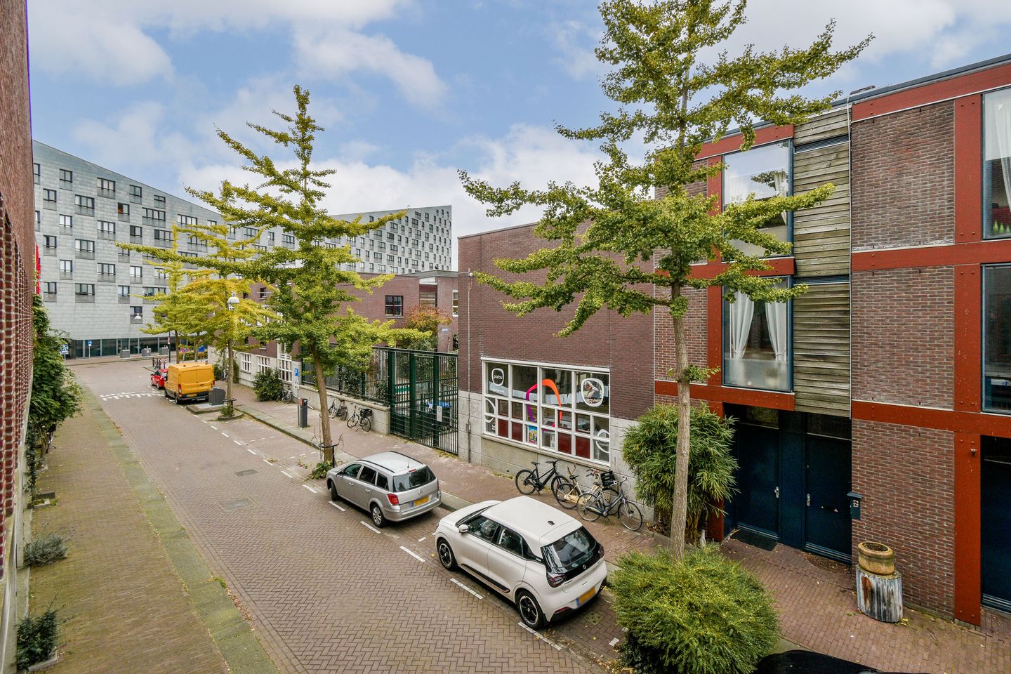 Foto 20 van Lampenistenstraat 121