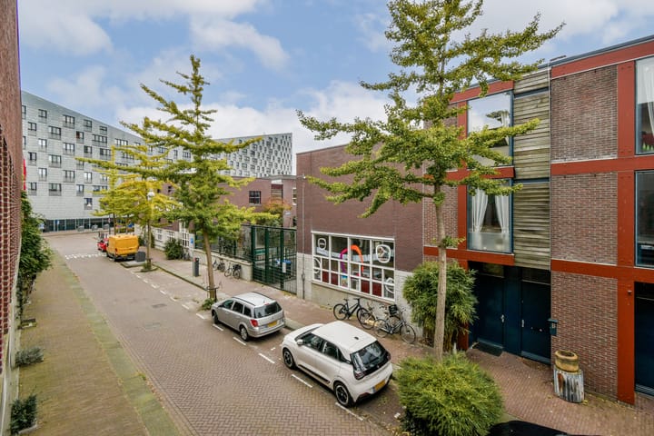 Foto 20 van Lampenistenstraat 121