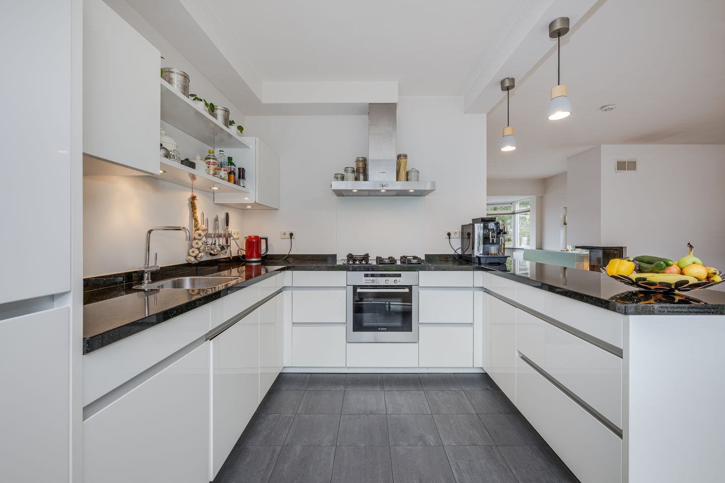 Foto 29 van Douw van der Kraplaan 17