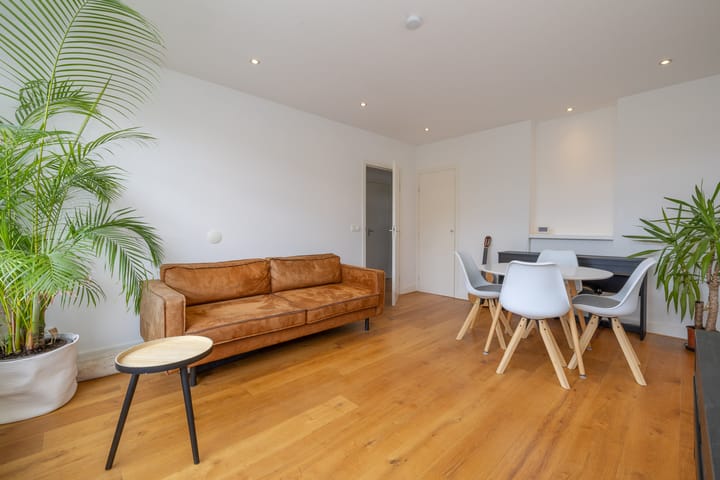 Foto 2 van Lange Heul 572