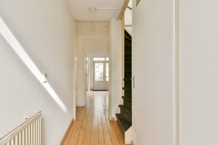 Foto 5 van Mienette Stormstraat 61