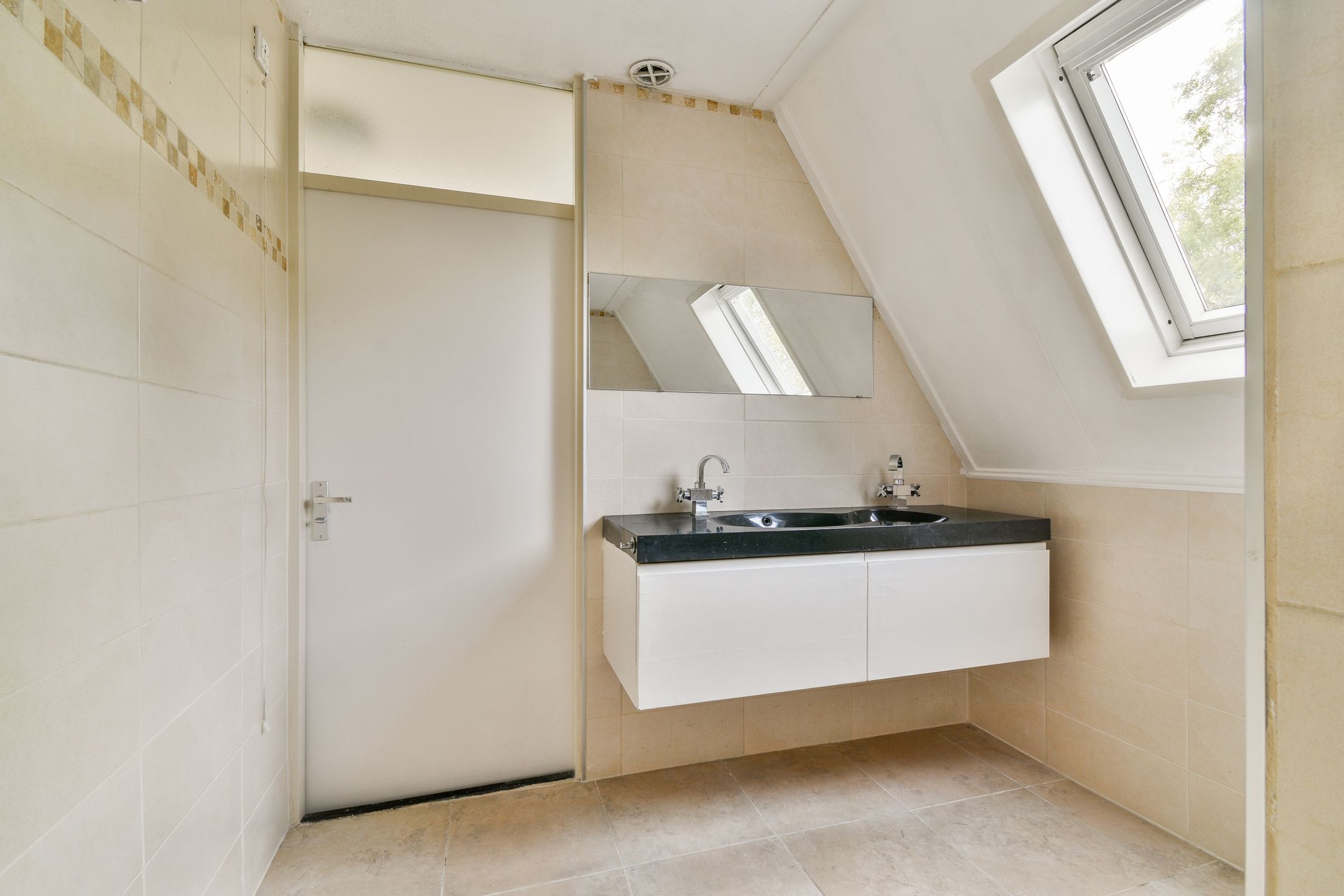 Foto 24 van Mienette Stormstraat 61