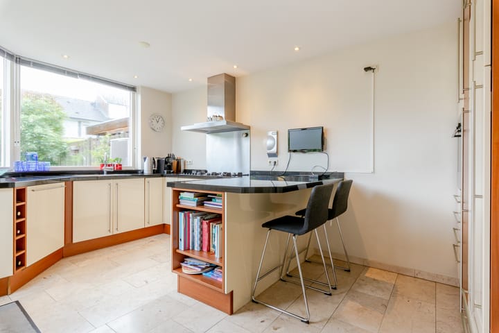 Photo 13 of Jan Azn. Leeghwaterstraat 10