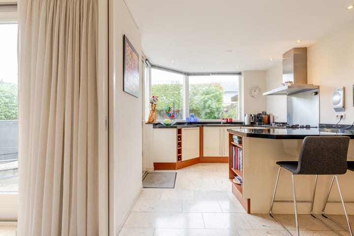 Photo 12 of Jan Azn. Leeghwaterstraat 10