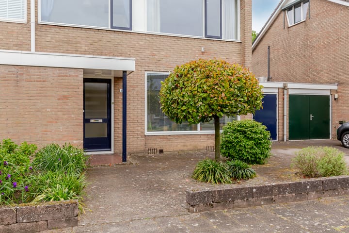 Photo 34 of Jan Azn. Leeghwaterstraat 10