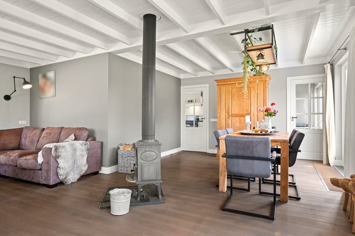 Foto 10 van Doesburgerdijk 25