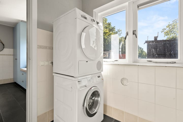 Foto 23 van Doesburgerdijk 25