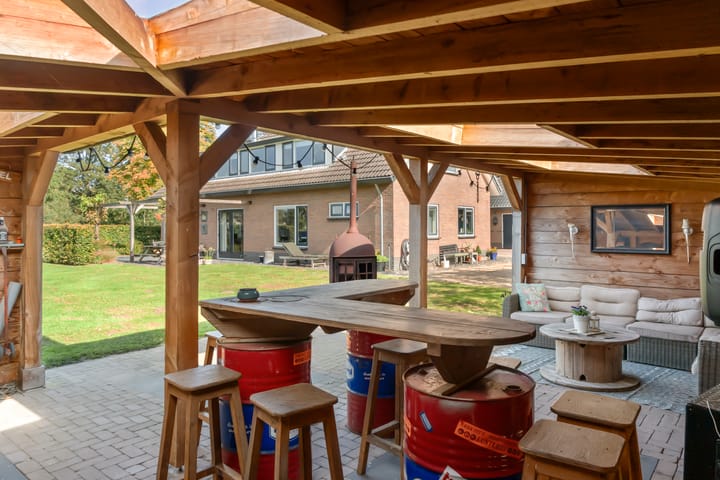 Foto 44 van Doesburgerdijk 25