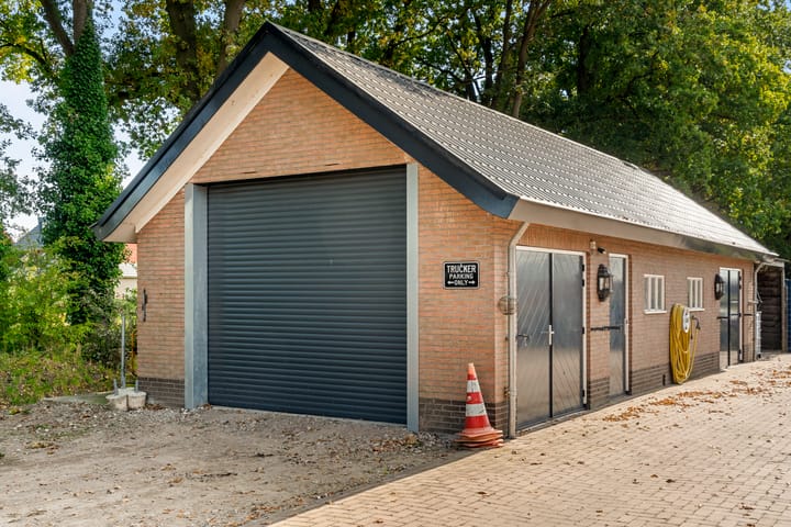 Foto 45 van Doesburgerdijk 25