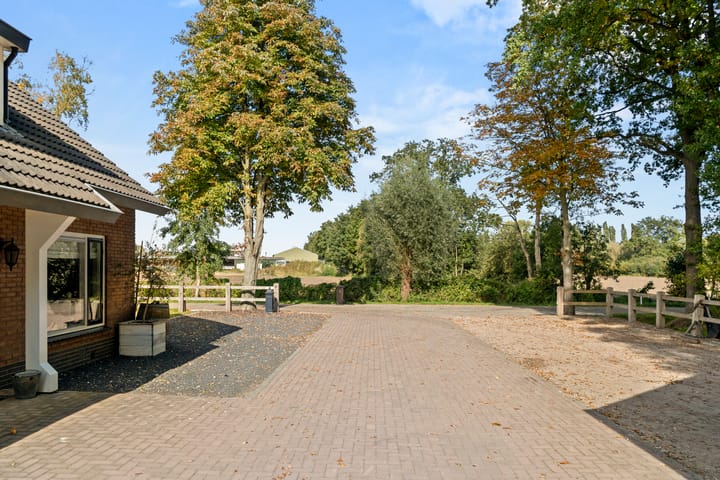 Foto 51 van Doesburgerdijk 25