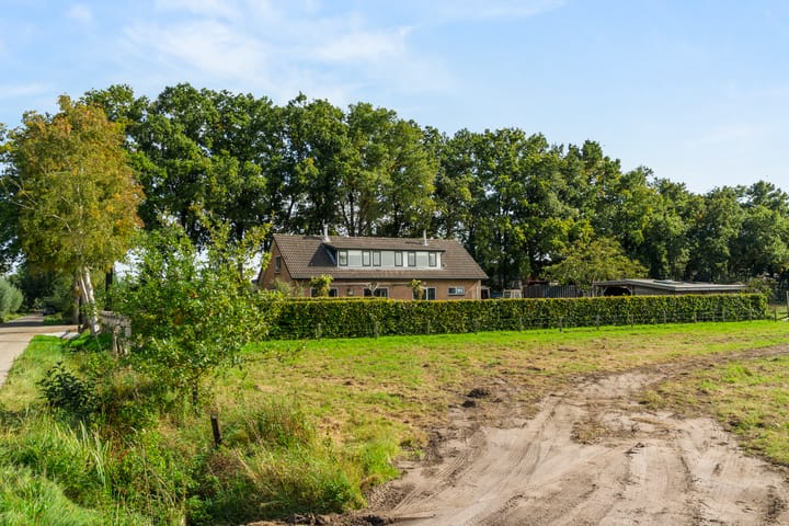 Foto 52 van Doesburgerdijk 25