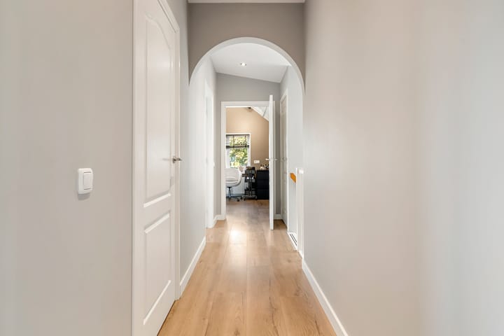 Foto 34 van Doesburgerdijk 25