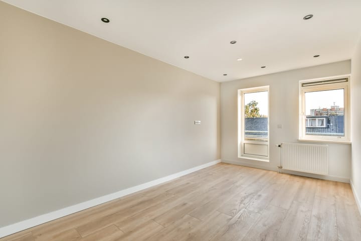 Photo 15 of Engelsestraat 28-A02