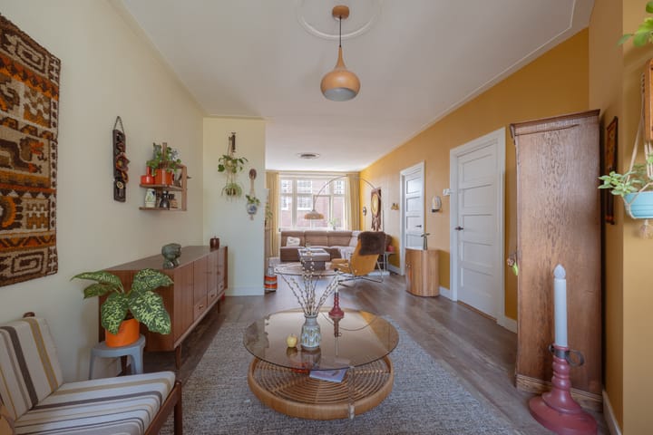 Photo 11 of Chasséstraat 48-3