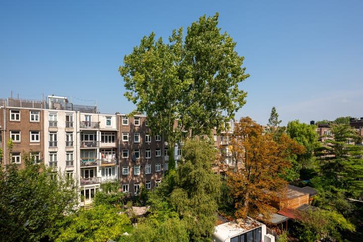 Photo 37 of Chasséstraat 48-3