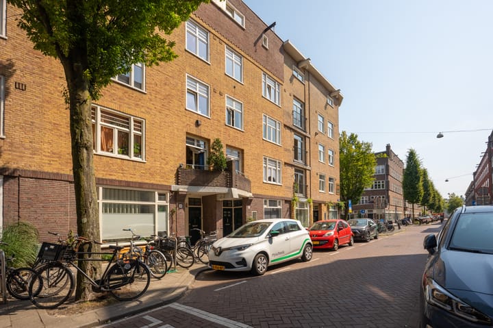 Photo 38 of Chasséstraat 48-3