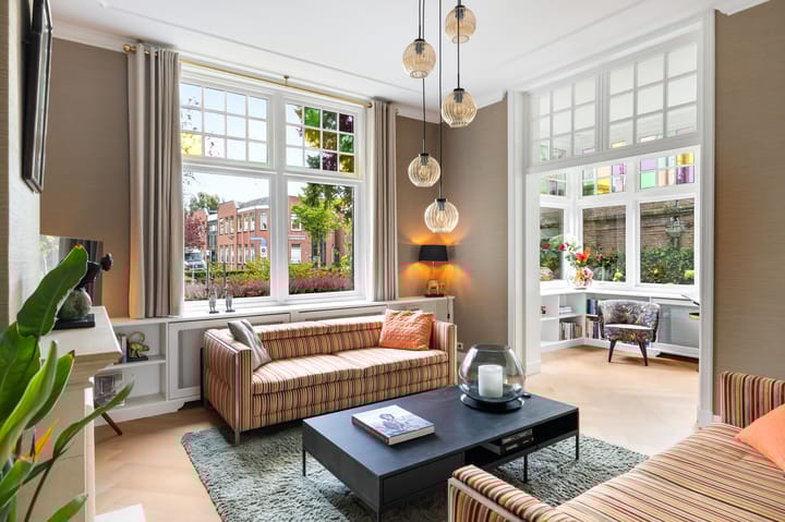 Photo 12 of Burgemeester de Bruïnelaan 1-E