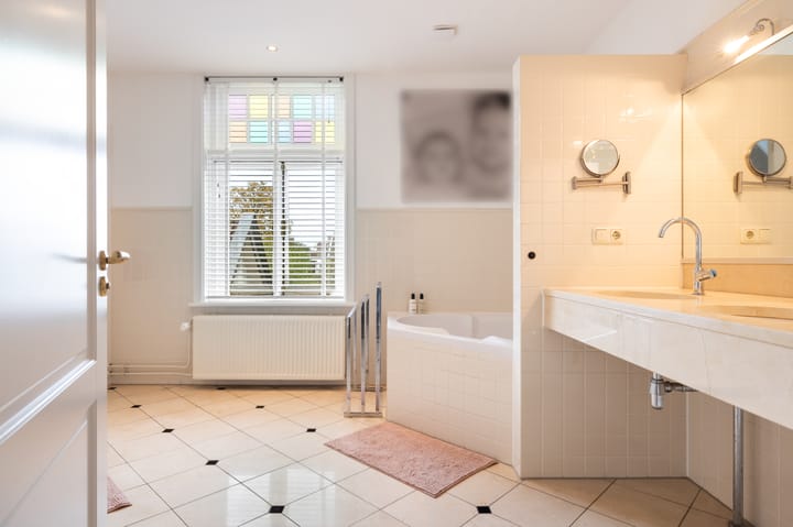 Photo 42 of Burgemeester de Bruïnelaan 1-E